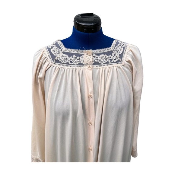 Diane Von Furstenberg for I.Magnin, Vintage Nightgown Nylon Medium - Picture 5 of 9